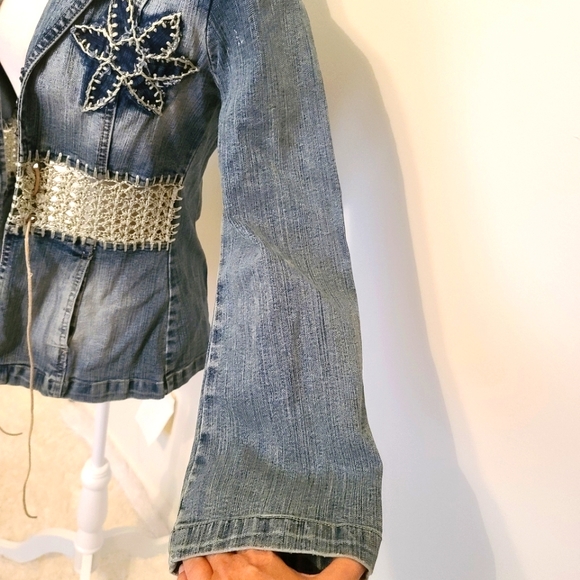 🥳hp🥳CREST WASHED OUT UNIQUE BLUE JEAN JACKET - Picture 5 of 13